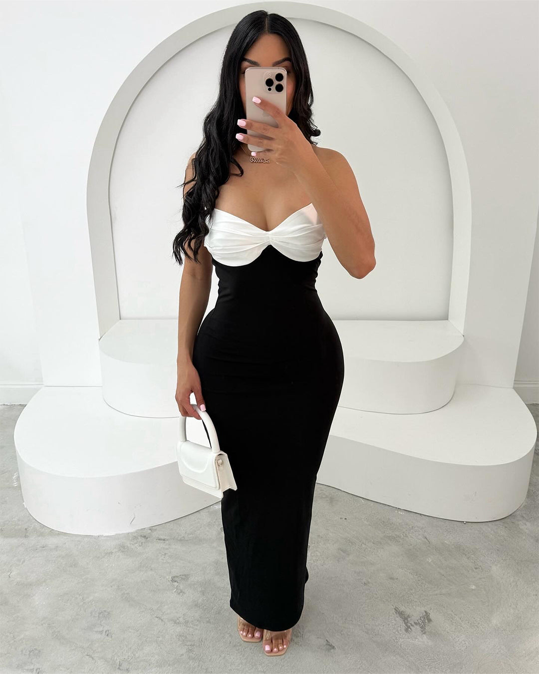 Pure Elegance Strapless Maxi