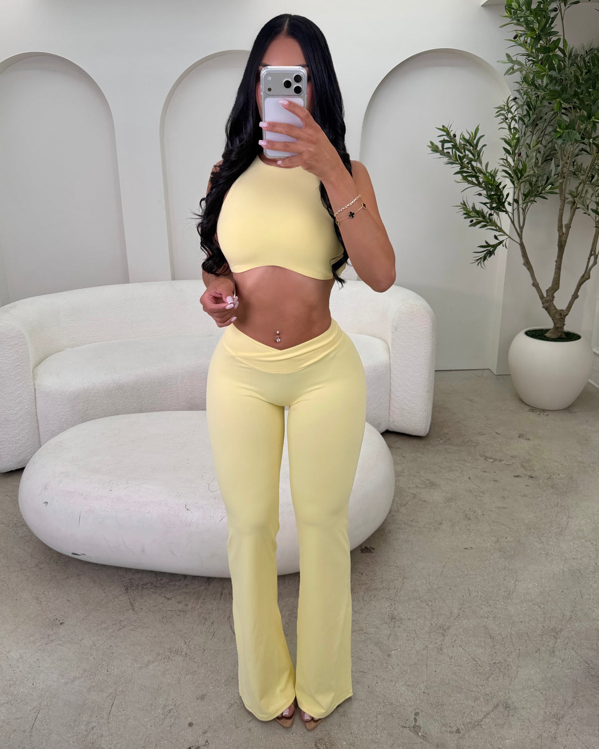 Butter Yellow Active Set