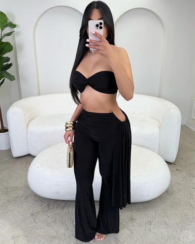 She’s an Icon Pant Set