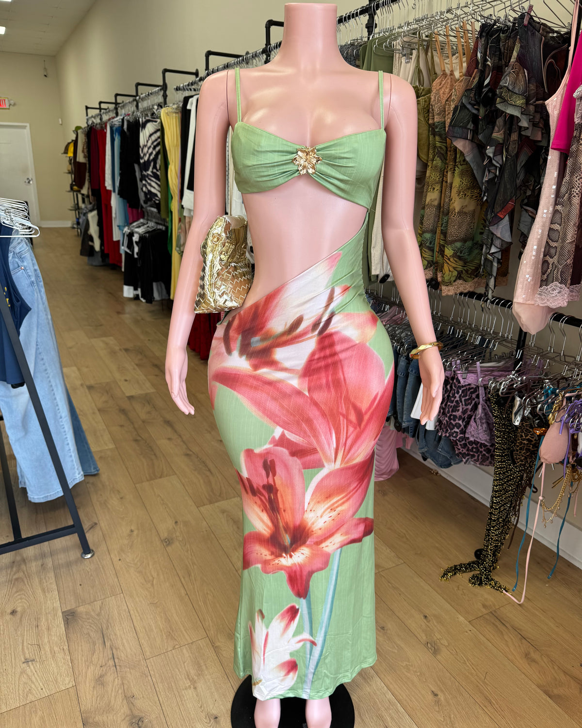 Island Getaways Maxi
