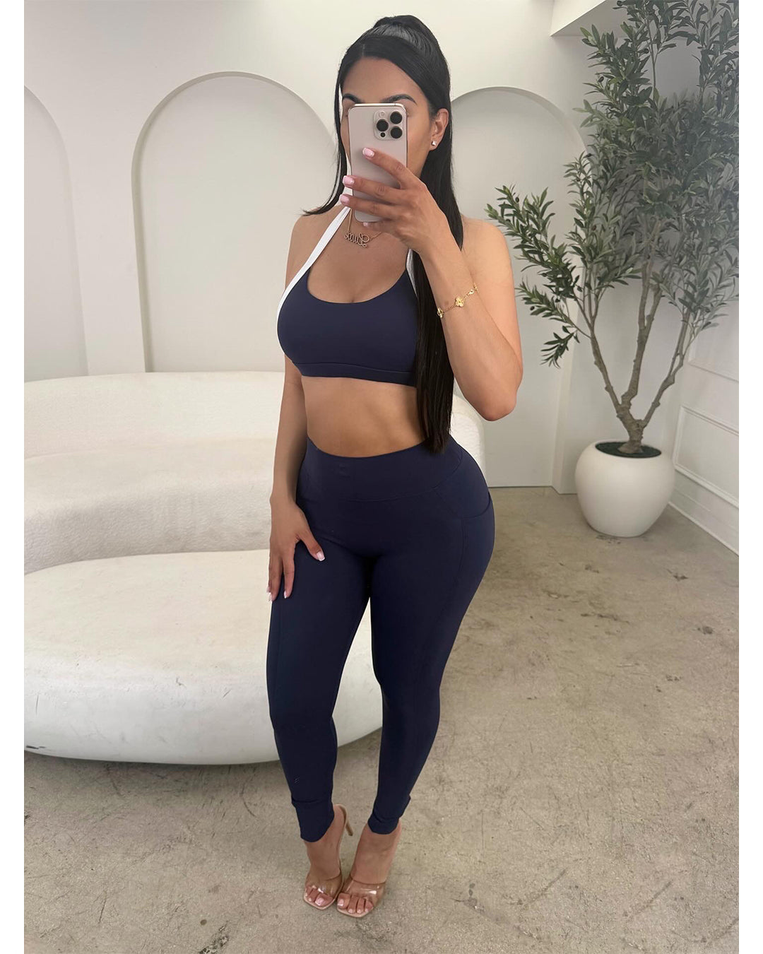 Navy Outlined Fitness Set