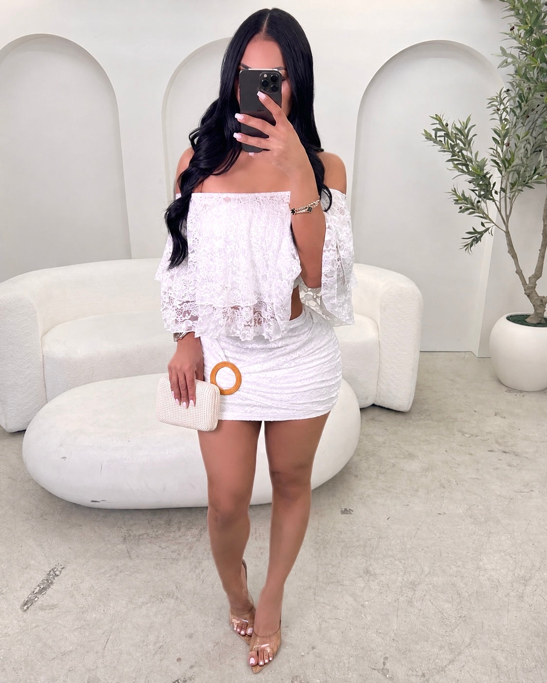 Bella Vita Lace Set