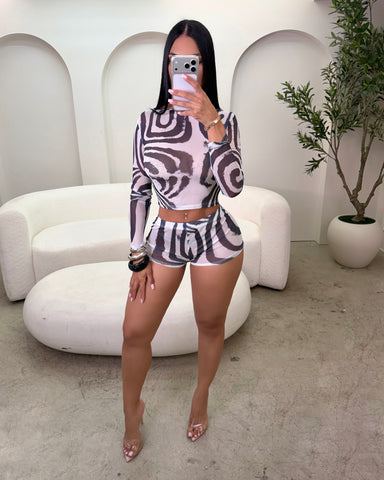 Optical Muse Short Set