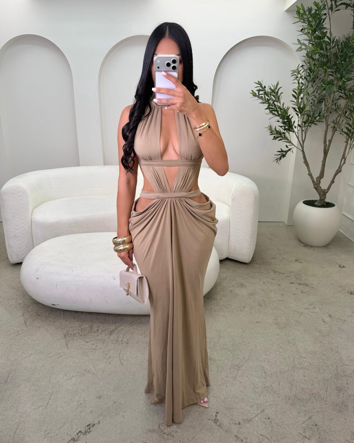 Body Language Maxi