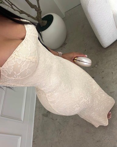 Sweet Romance Lace Maxi