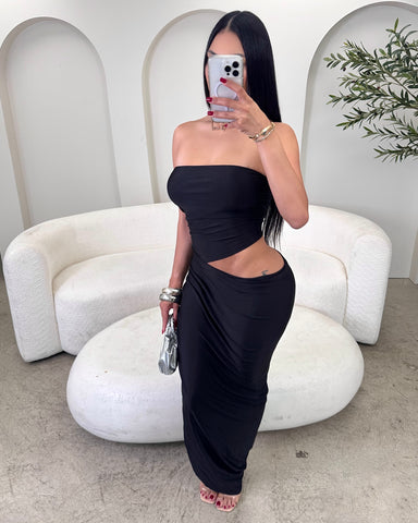 Crushing on You Cutout Maxi (Black)