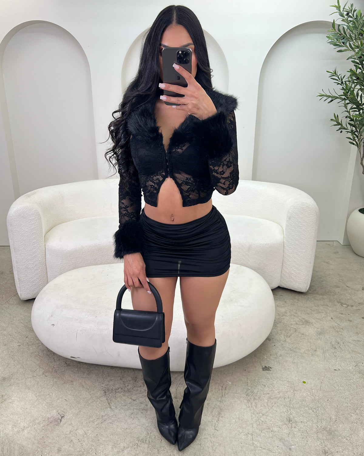 Femme Noir Fur Set