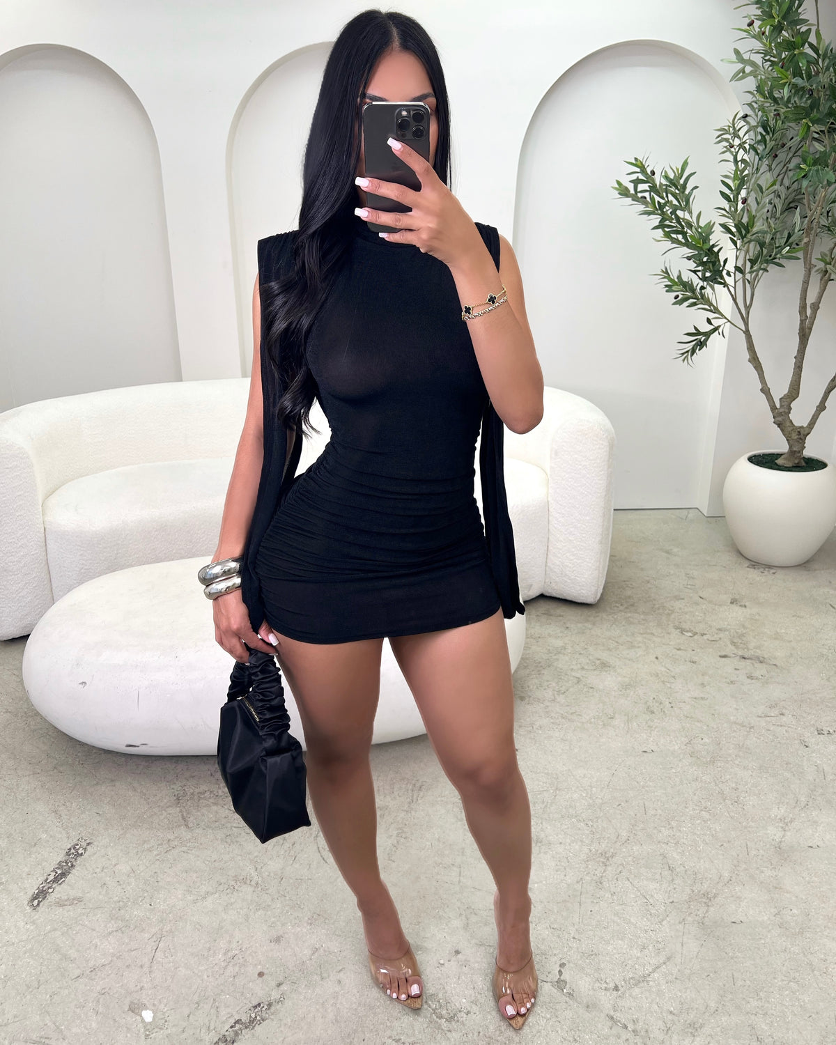 Caroline Mini