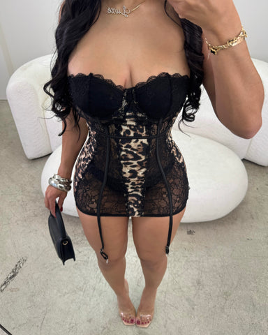 Wild In Lace Mini